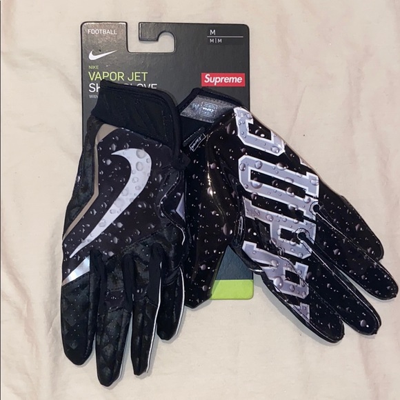 Supreme Other - Football gloves